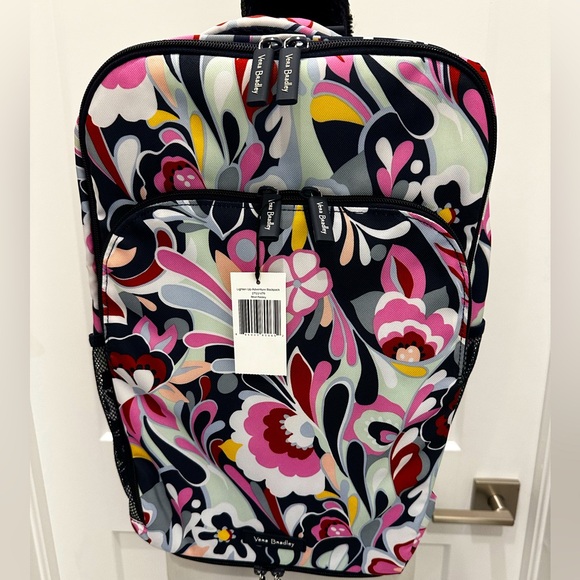 Vera Bradley Adventure Travel Backpack NWT - Picture 1 of 15
